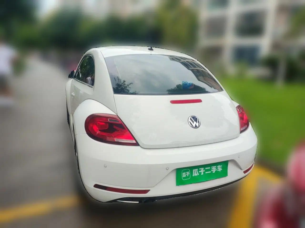 Volkswagen Beetle 2017 180TSI Yile Edition — миниатюра 5