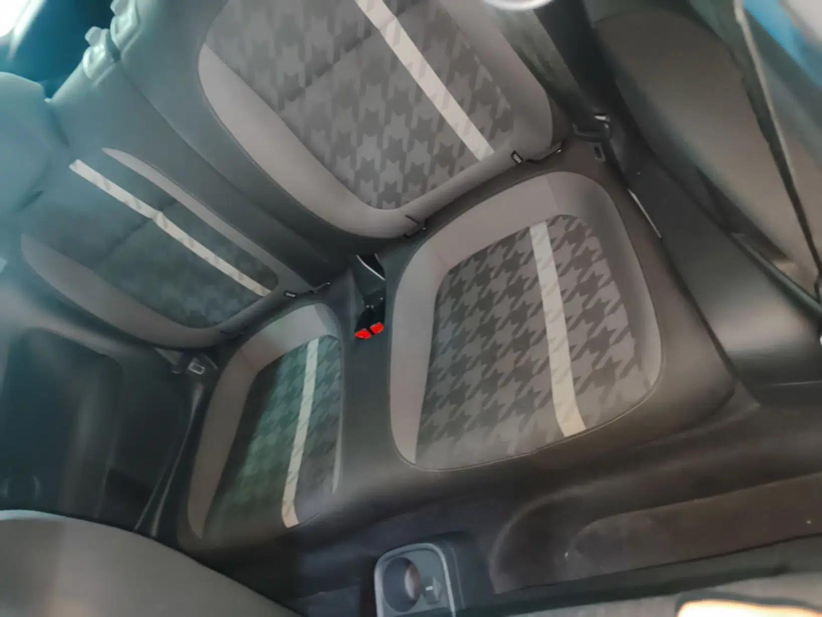Volkswagen Beetle 2018 180TSI Yile Model — миниатюра 20