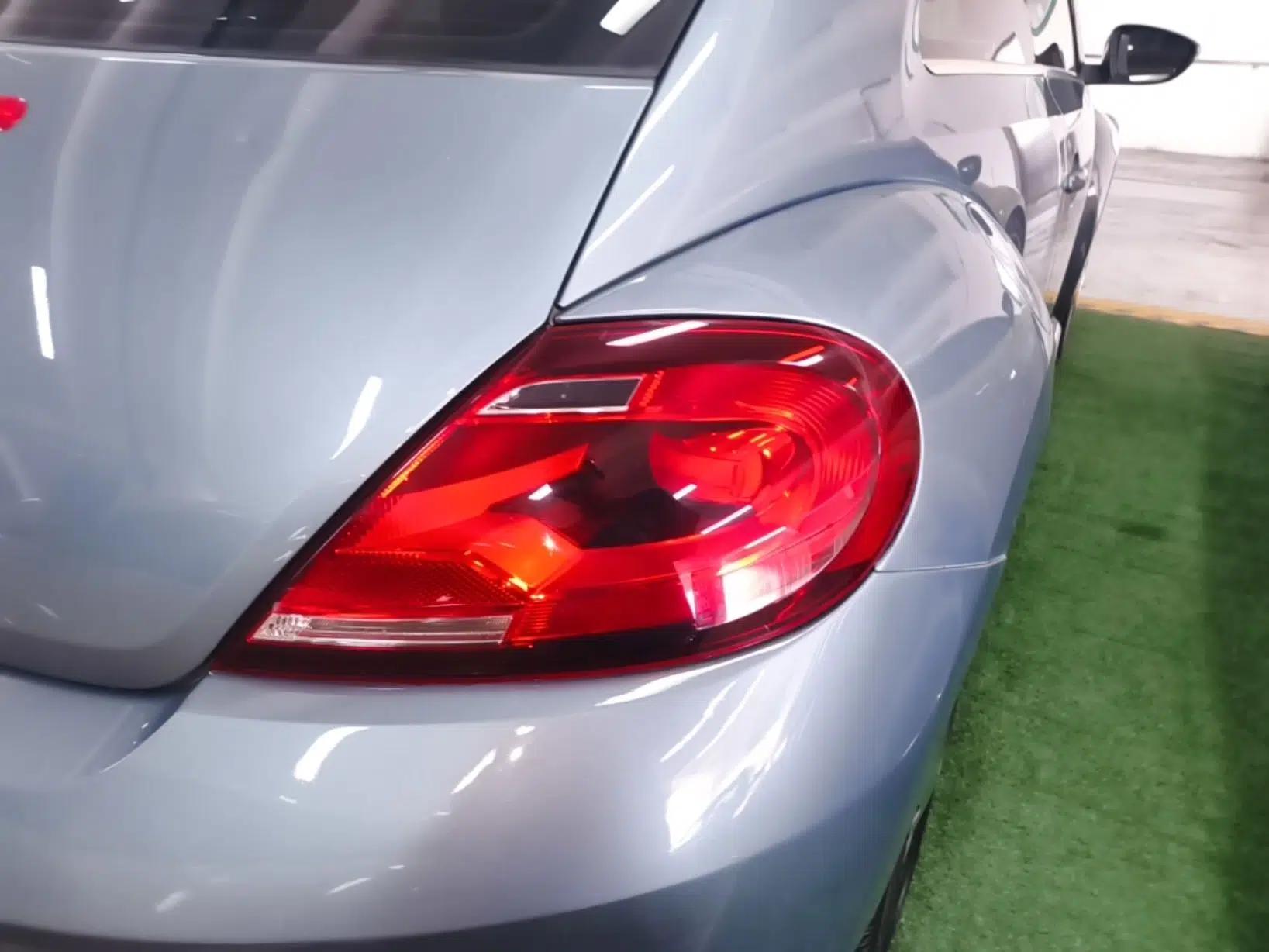Volkswagen Beetle 2018 180TSI Yile Model — миниатюра 9
