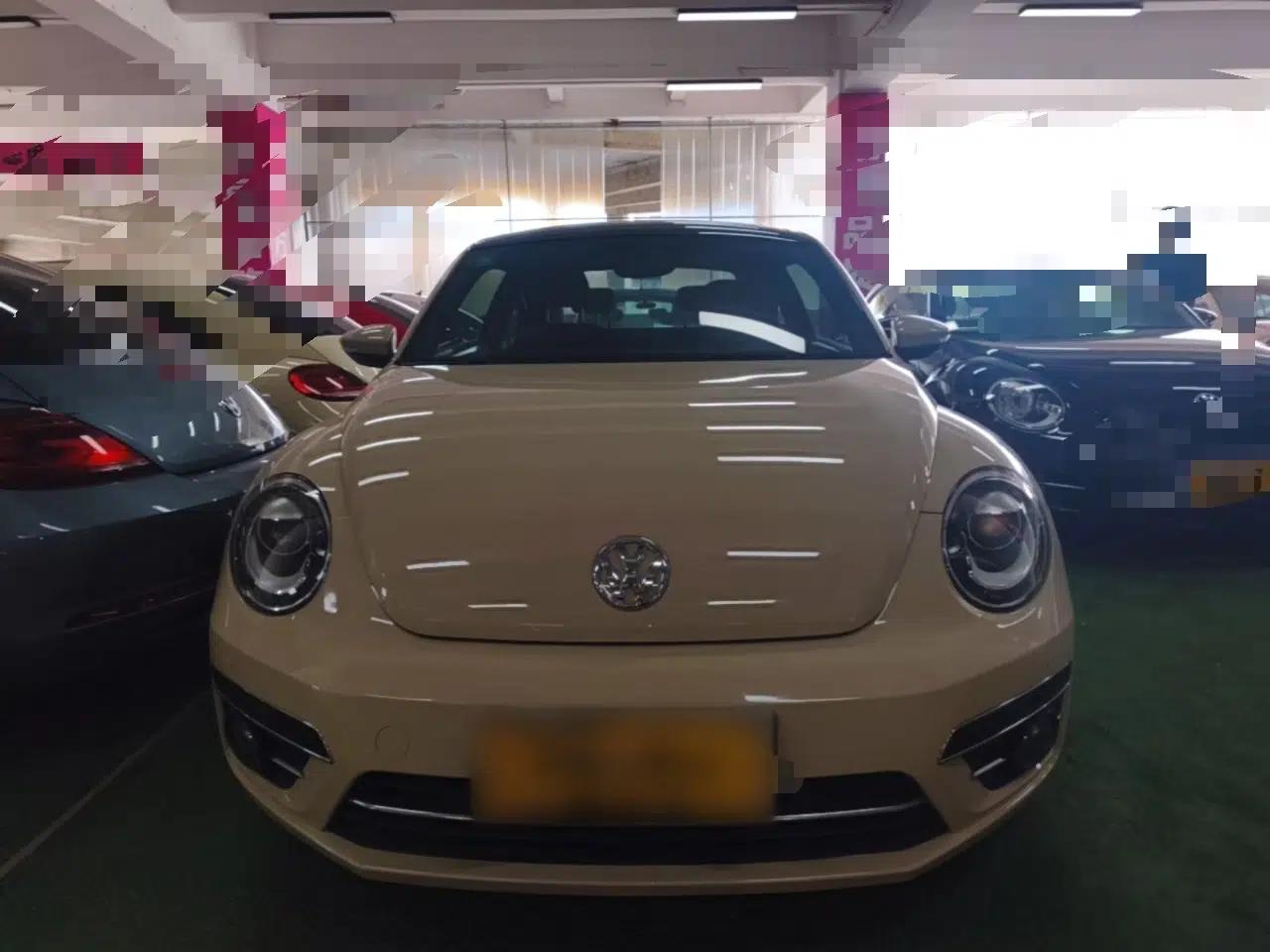 Volkswagen Beetle 2019 180TSI Collector's Edition — миниатюра 2