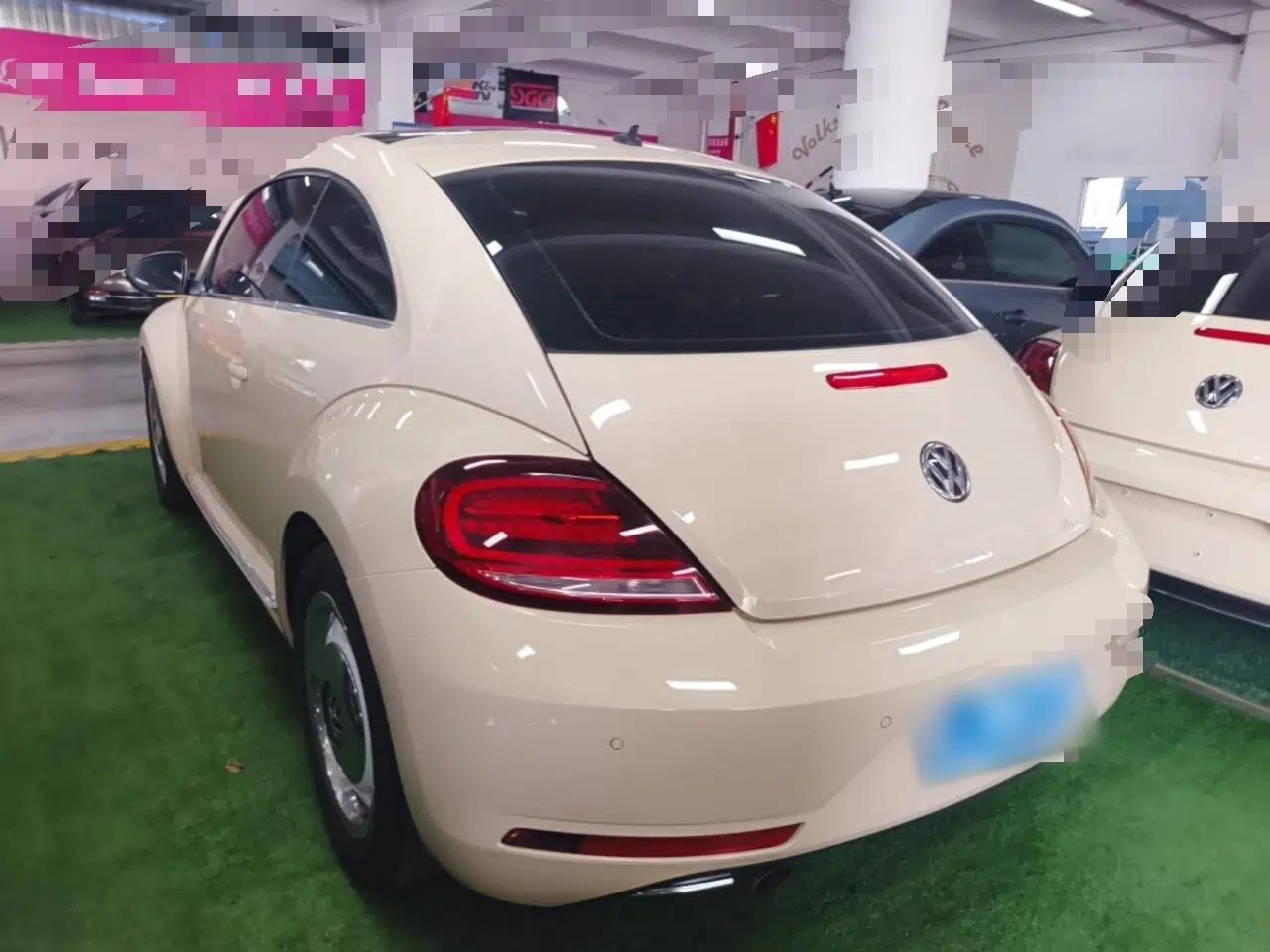 Volkswagen Beetle 2019 180TSI Collector's Edition — миниатюра 4