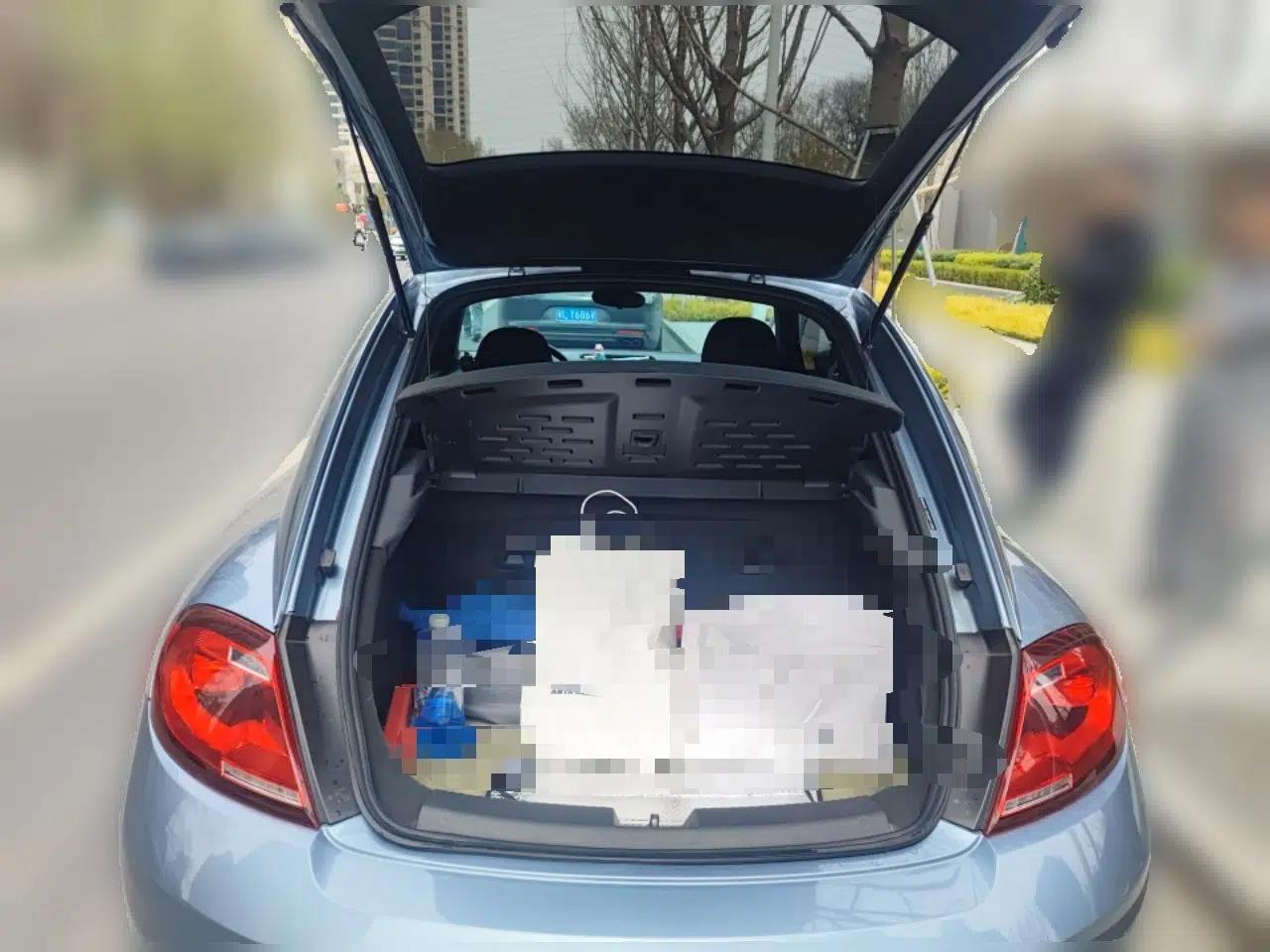 Volkswagen Beetle 2018 180TSI Yile Model — миниатюра 15