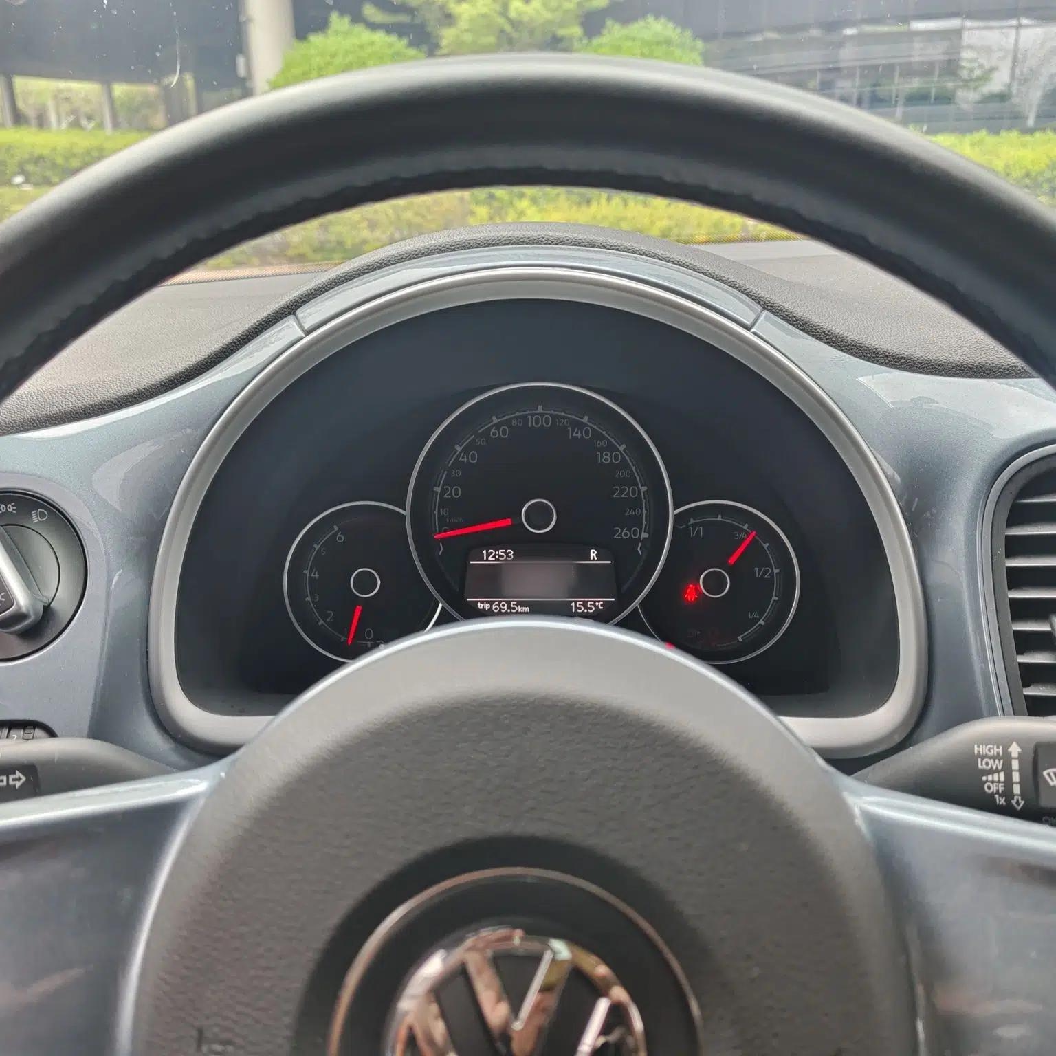 Volkswagen Beetle 2018 180TSI Yile Model — миниатюра 16