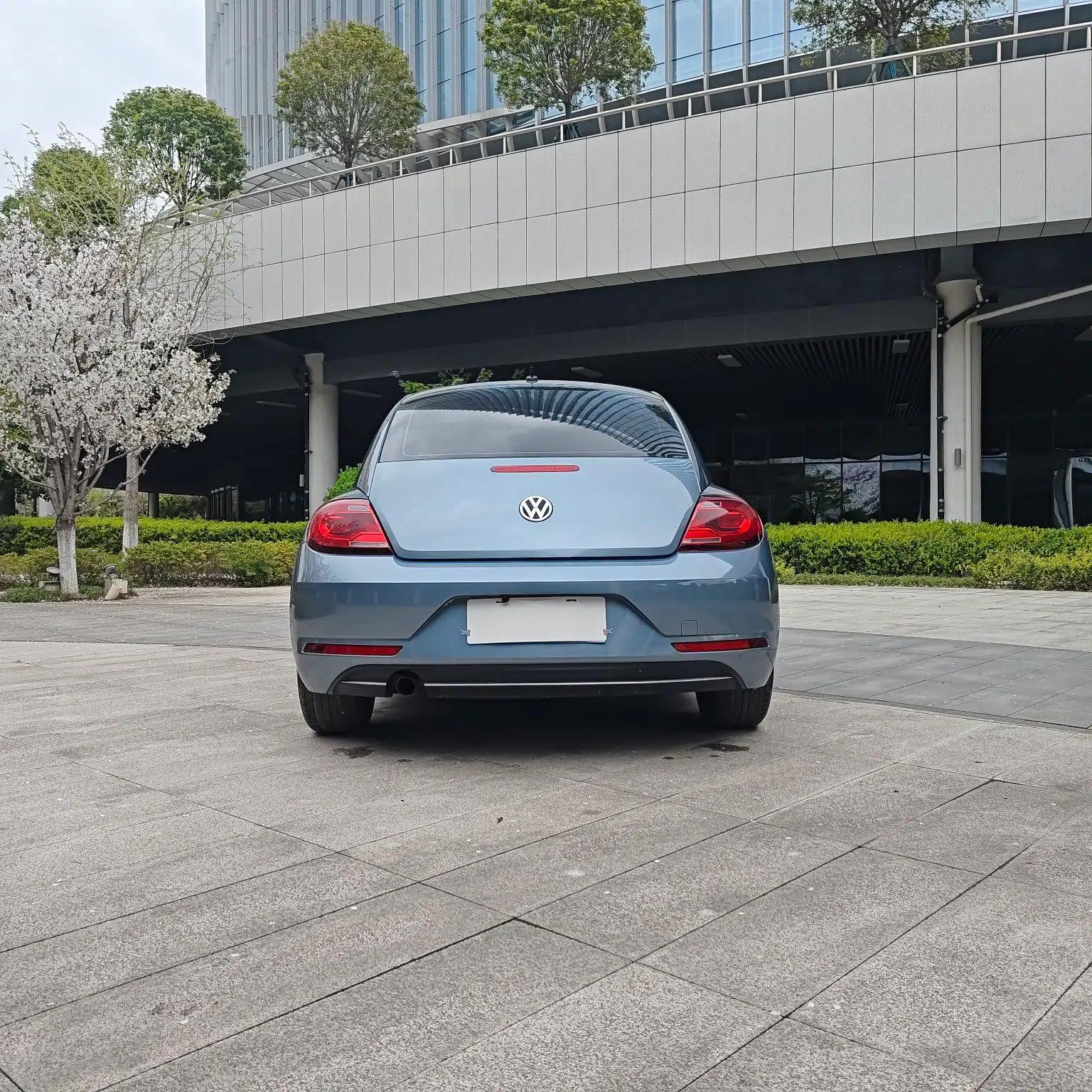 Volkswagen Beetle 2018 180TSI Yile Model — миниатюра 6