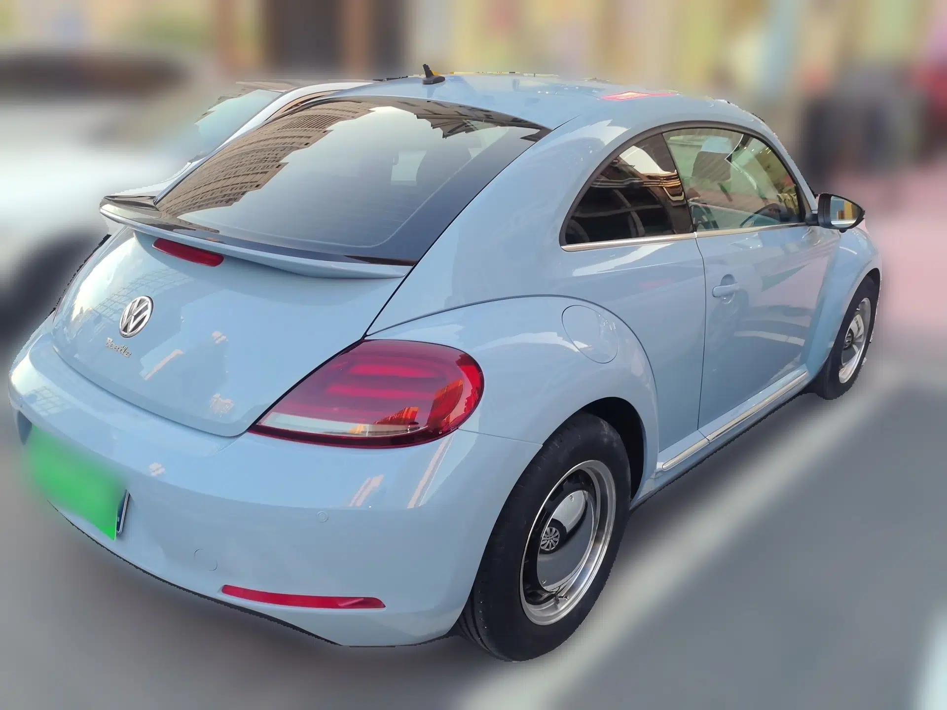 Volkswagen Beetle 2014 1.4TSI Fashion Edition — миниатюра 6