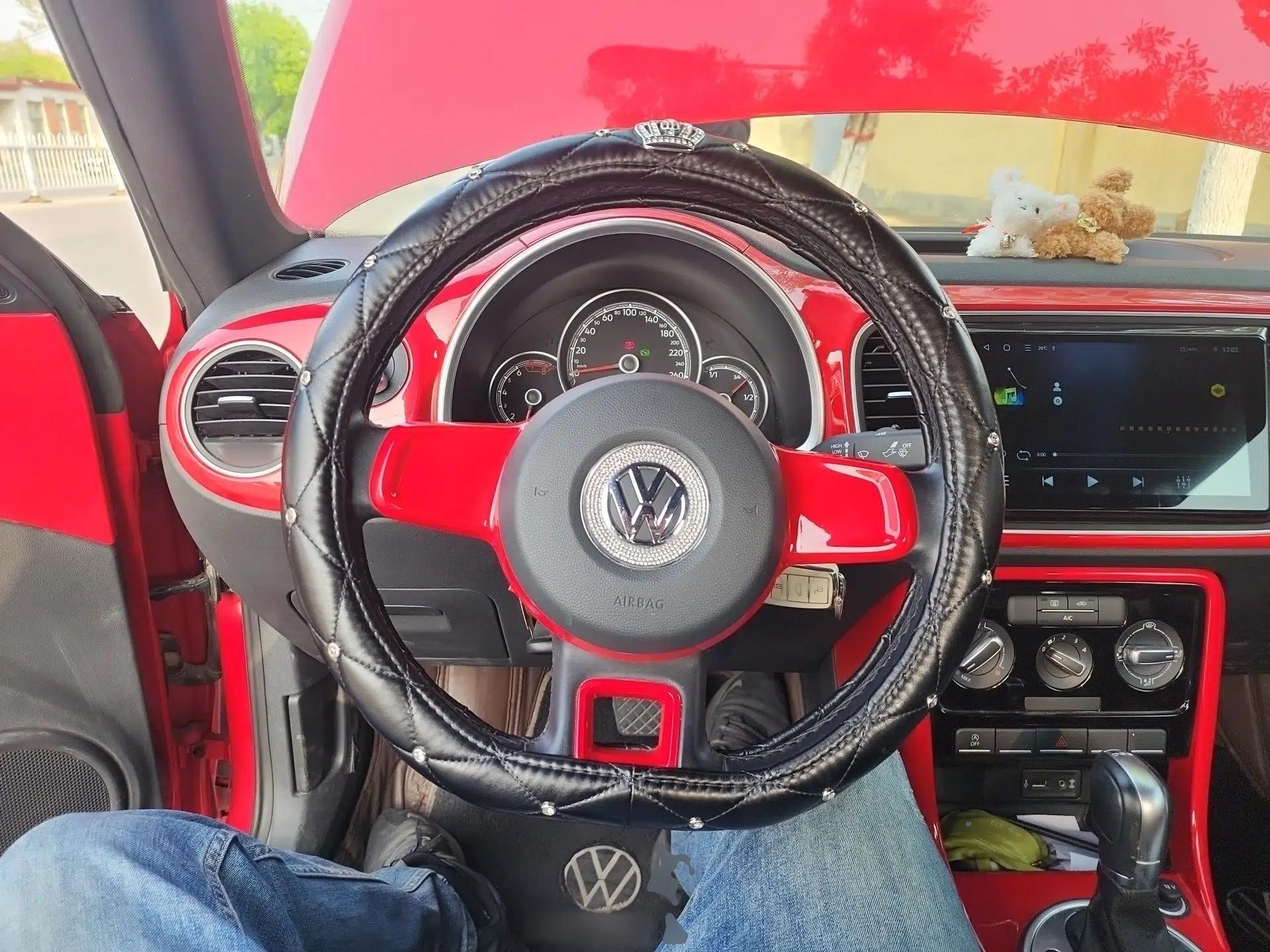 Volkswagen Beetle 2018 180TSI Yile Model — миниатюра 9