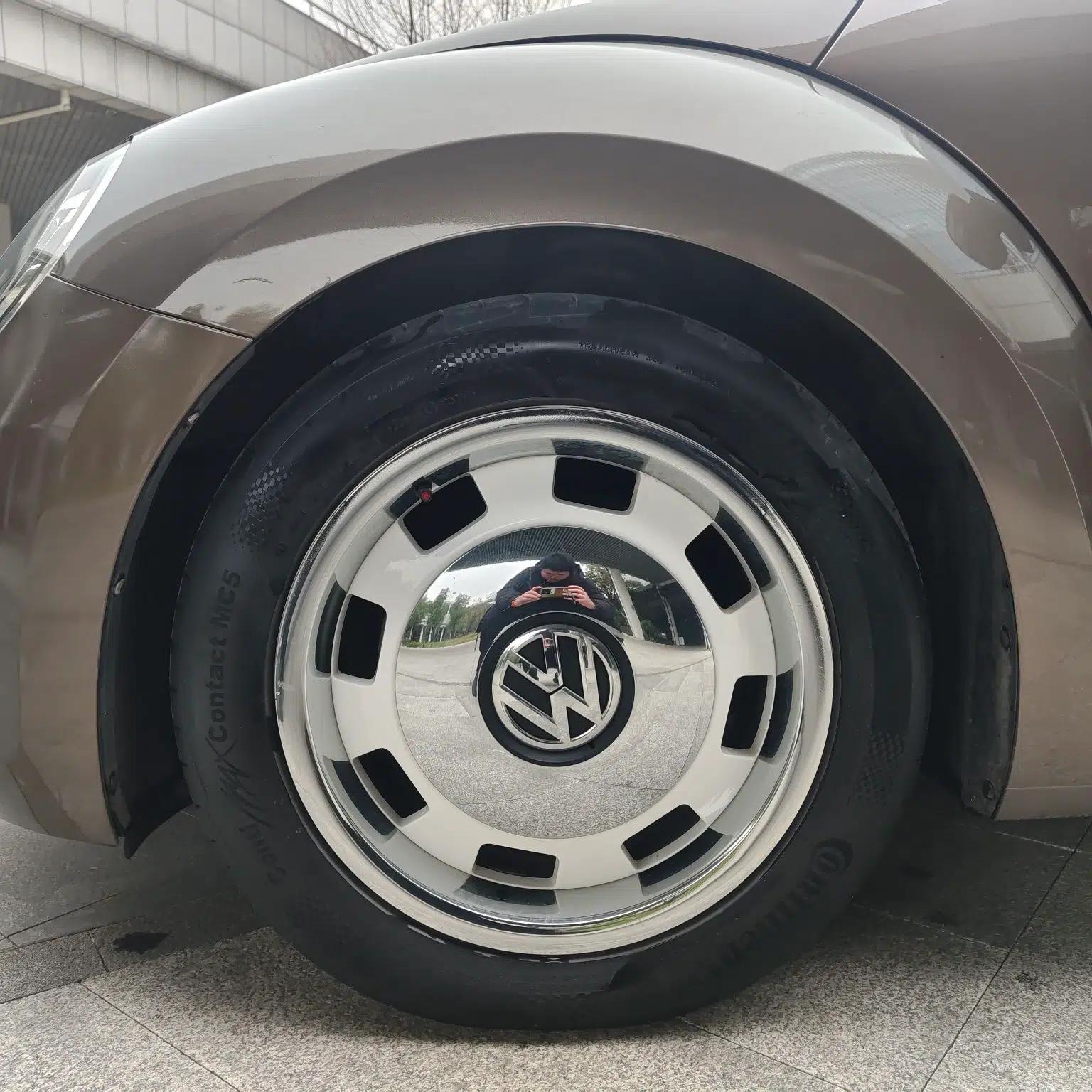 Volkswagen Beetle 2015 180TSI model — миниатюра 11