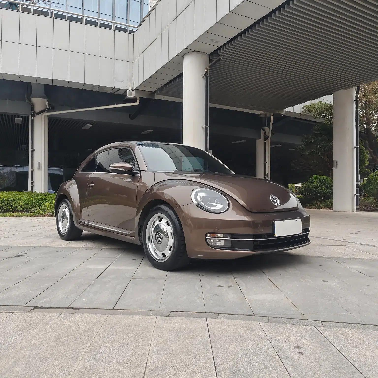 Volkswagen Beetle 2015 180TSI model — миниатюра 4