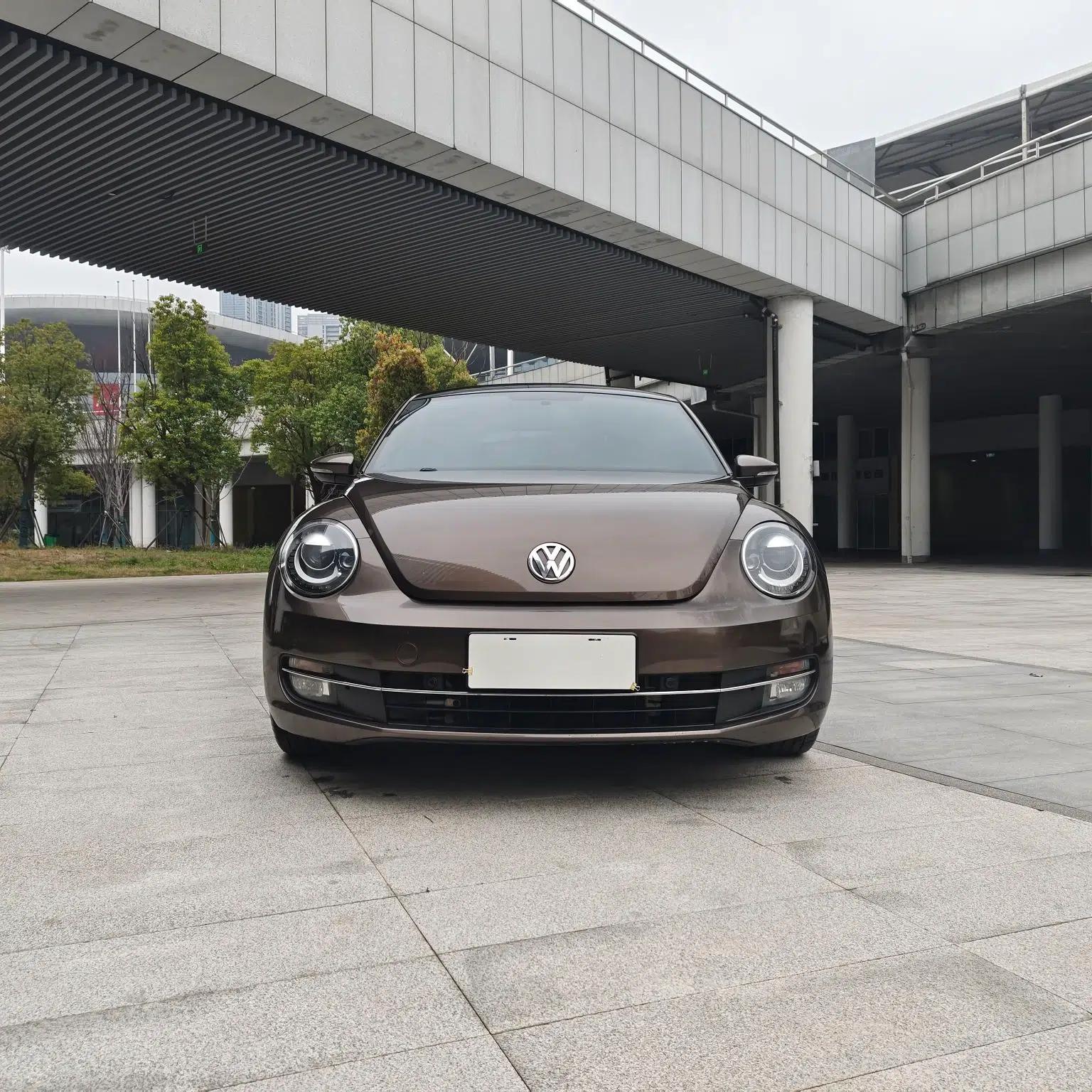 Volkswagen Beetle 2015 180TSI model — миниатюра 5