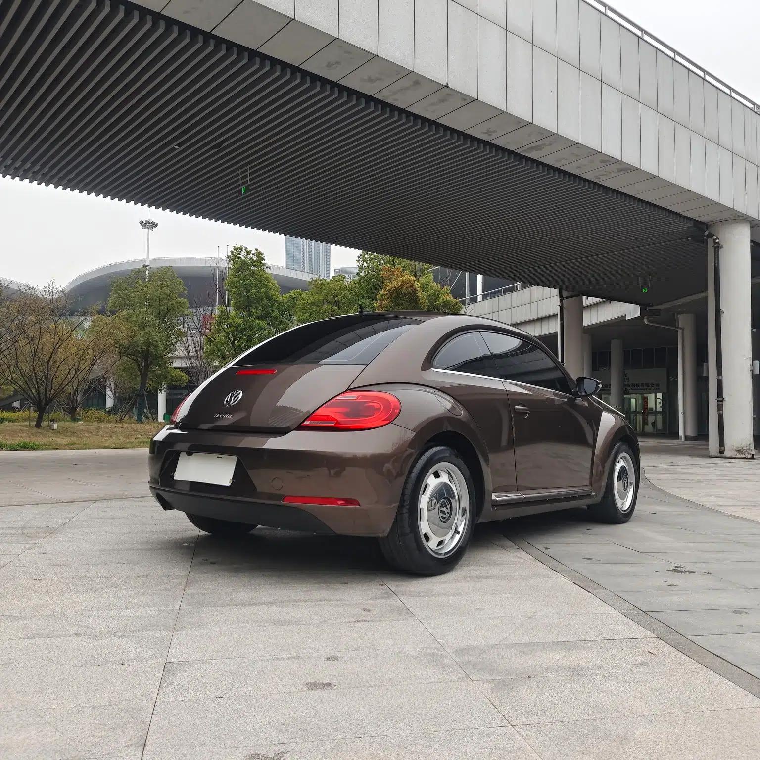 Volkswagen Beetle 2015 180TSI model — миниатюра 7