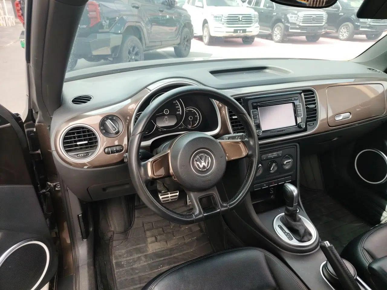 Volkswagen Beetle 2014 1.2TSI Comfort Model — миниатюра 10