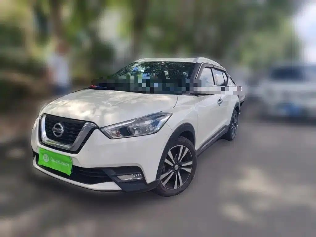 Nissan Kicks 2017 1.5L CVT Smart Edition — миниатюра 1