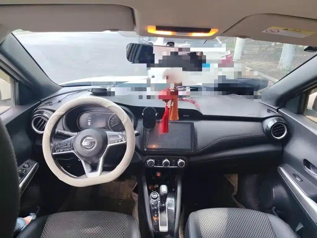 Nissan Kicks 2017 1.5L CVT Smart Edition — миниатюра 13