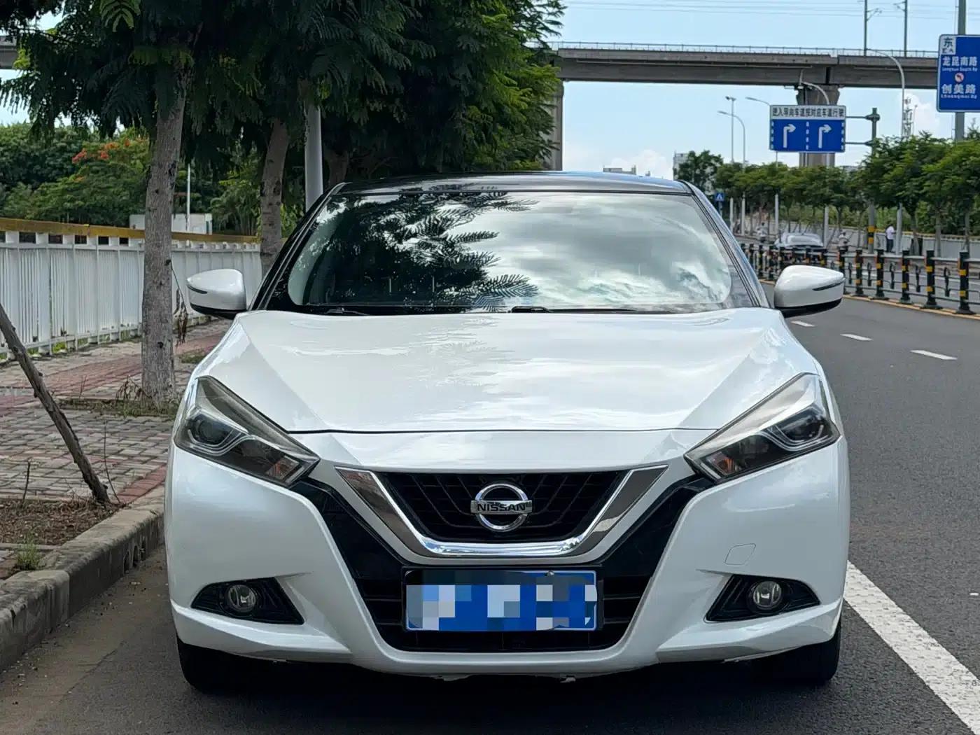 Nissan Bluebird 2016 1.6L CVT Smart Edition — миниатюра 2