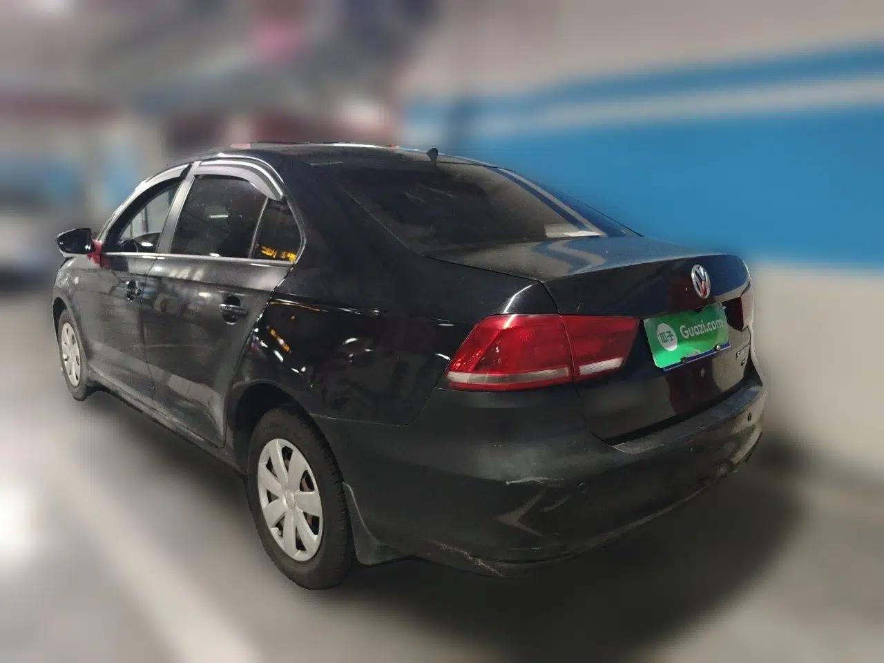 Volkswagen Santana 2015 1.4L Manual Fashion Edition — миниатюра 4