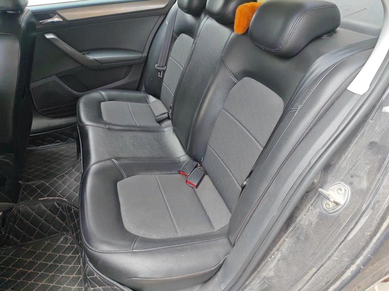 Volkswagen Santana 2015 1.4L Manual Comfort Edition — миниатюра 17