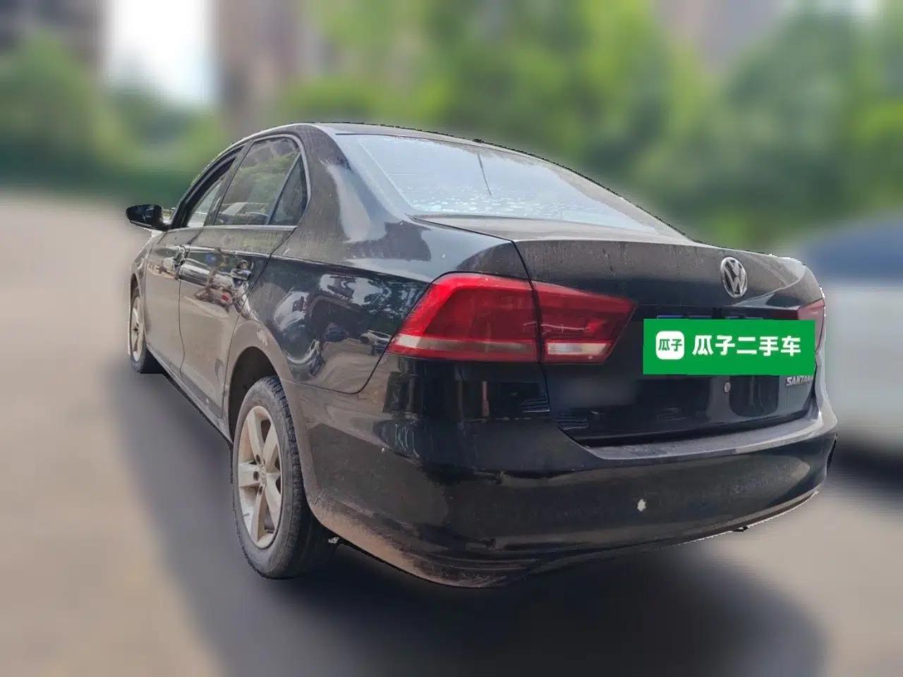 Volkswagen Santana 2015 1.4L Manual Comfort Edition — миниатюра 4