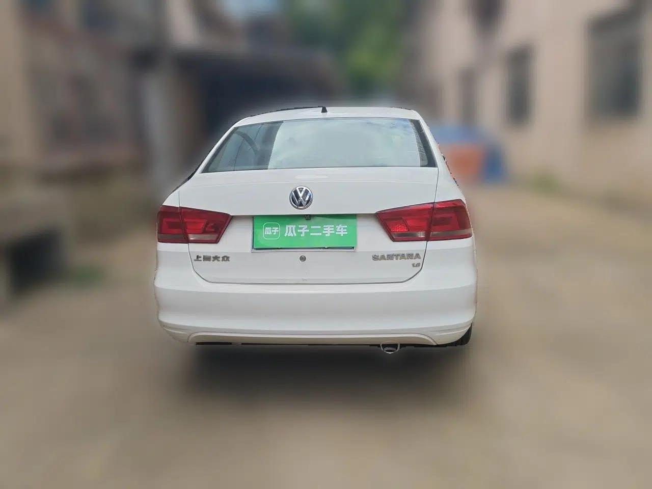 Volkswagen Santana 2013 1.6L Automatic Comfort Edition — миниатюра 5