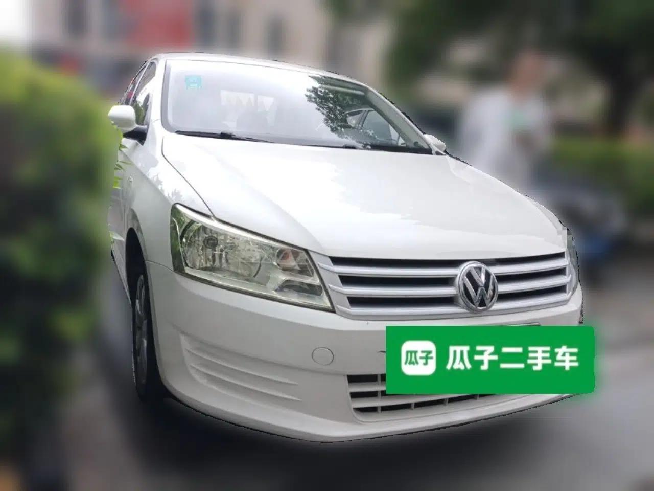 Volkswagen Santana 2015 1.4L Manual Fashion Edition — миниатюра 3