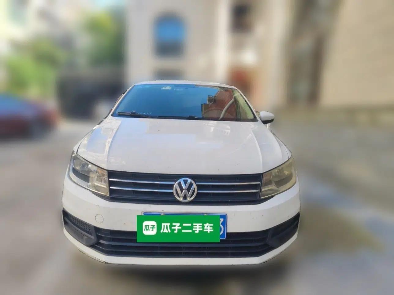 Volkswagen Santana 2016 1.6L Automatic Fashion Edition — миниатюра 2