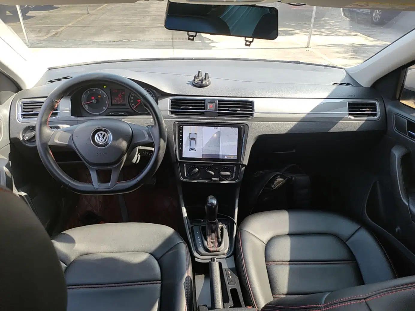Volkswagen Santana 2019 Haona 1.5L Automatic Fashion Edition China VI Standard — миниатюра 12