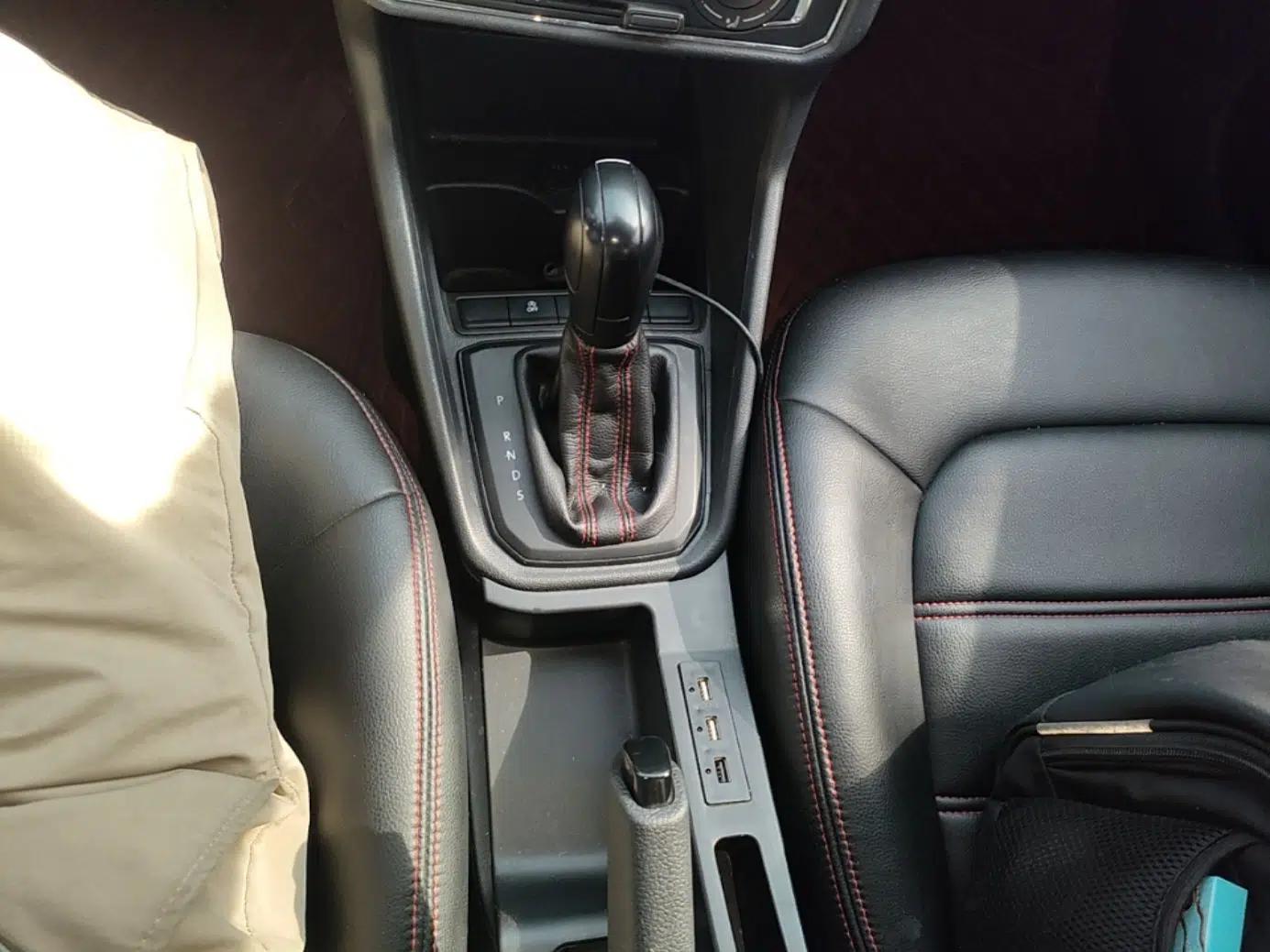 Volkswagen Santana 2019 Haona 1.5L Automatic Fashion Edition China VI Standard — миниатюра 16