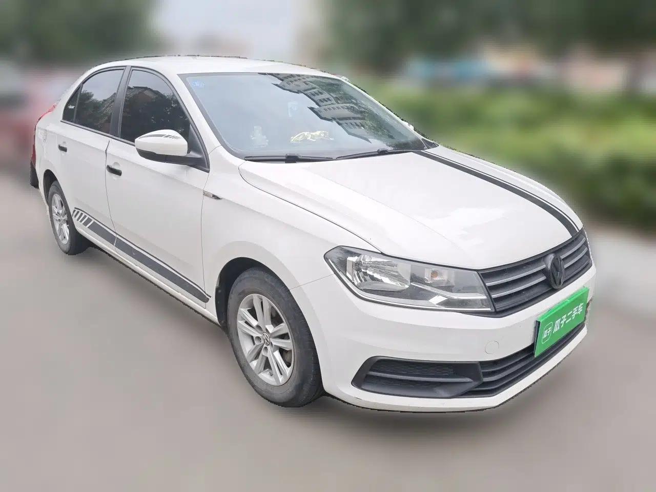 Volkswagen Santana 2018 1.5L Automatic Fashion Edition — миниатюра 3