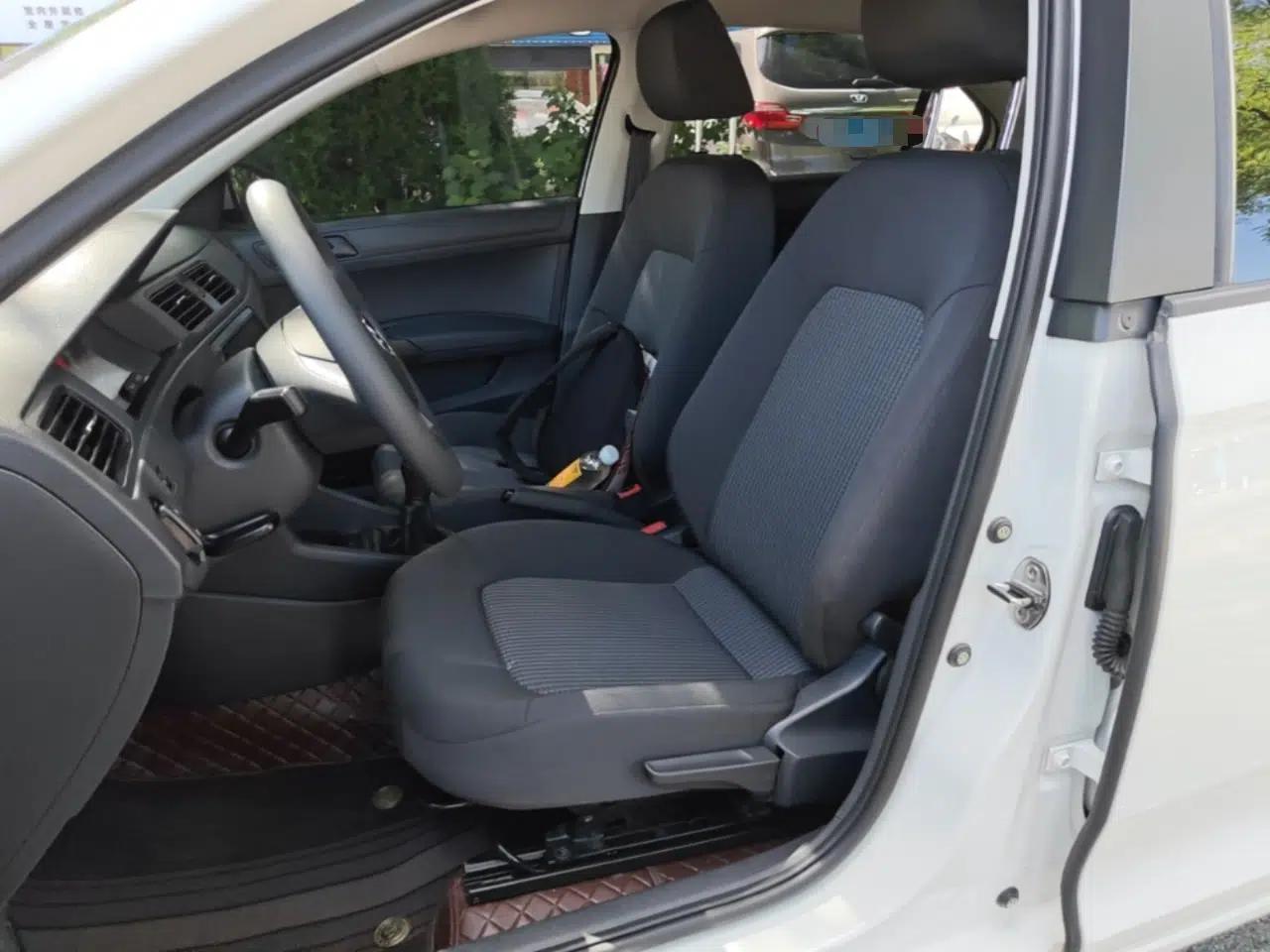 Volkswagen Santana 2019 1.5L Manual Fashion Edition China VI Standard — миниатюра 17
