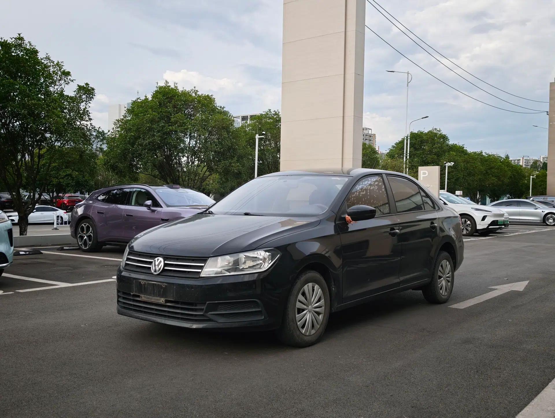 Volkswagen Santana 2019 1.5L Automatic Fashion Edition China VI — миниатюра 1