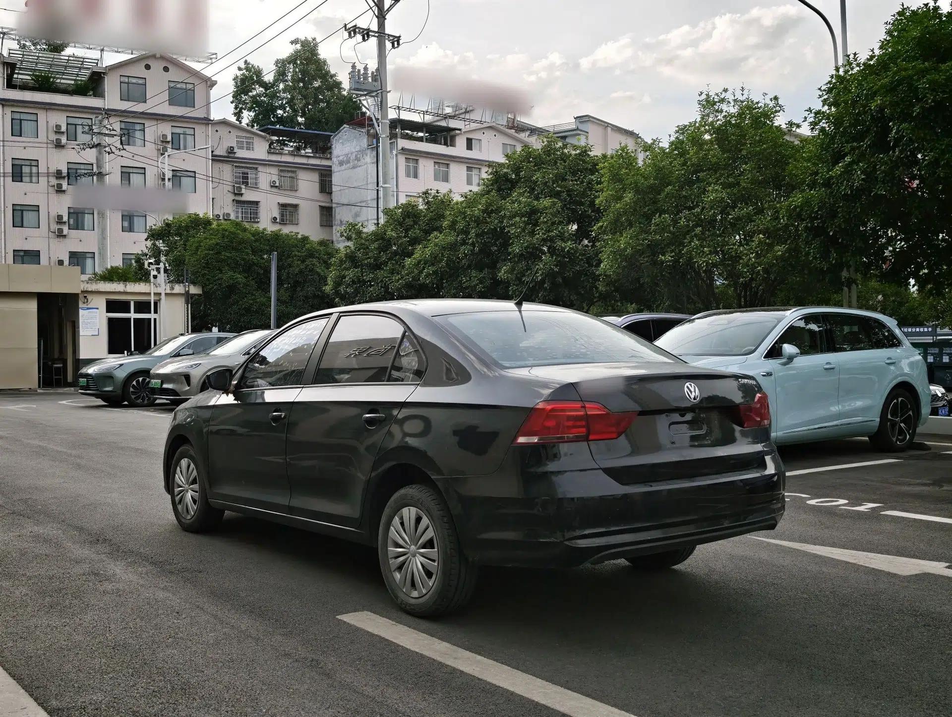 Volkswagen Santana 2019 1.5L Automatic Fashion Edition China VI — миниатюра 18