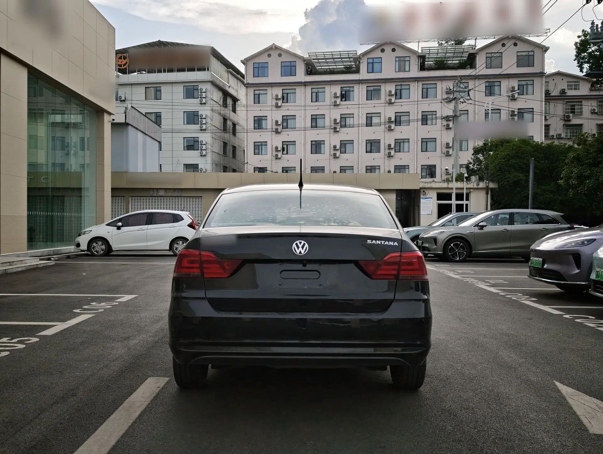 Volkswagen Santana 2019 1.5L Automatic Fashion Edition China VI — миниатюра 19