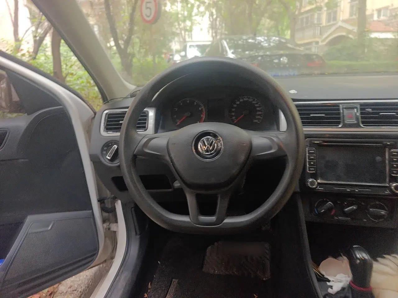 Volkswagen Santana 2015 Haval H6 1.6L Automatic Luxury Model — миниатюра 7