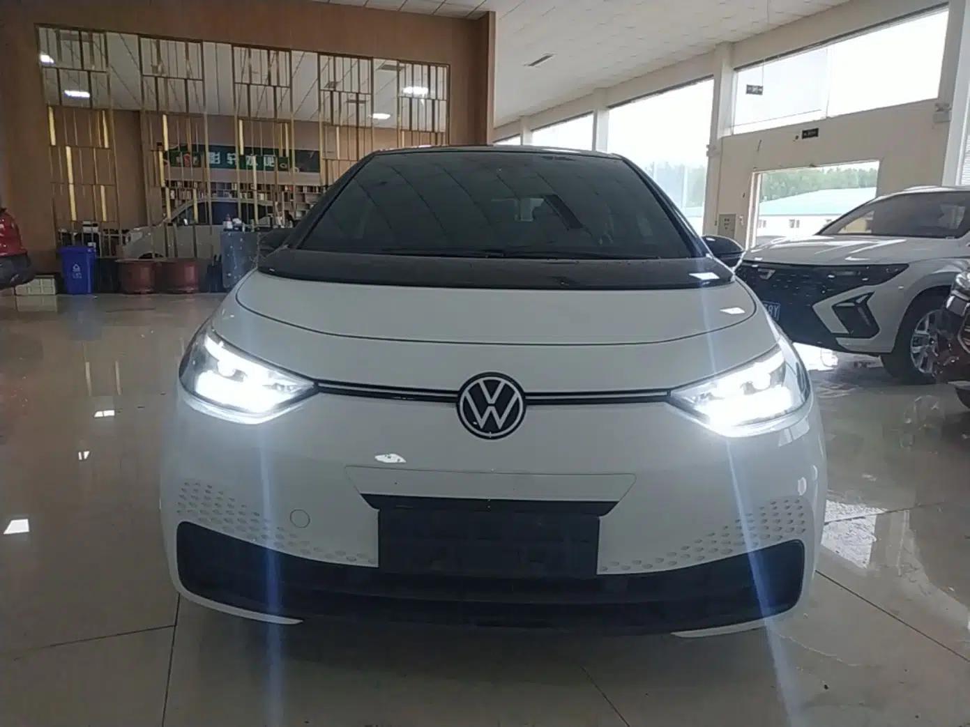 Volkswagen ID.3 2025 Smart Edition Outstanding Model — миниатюра 2