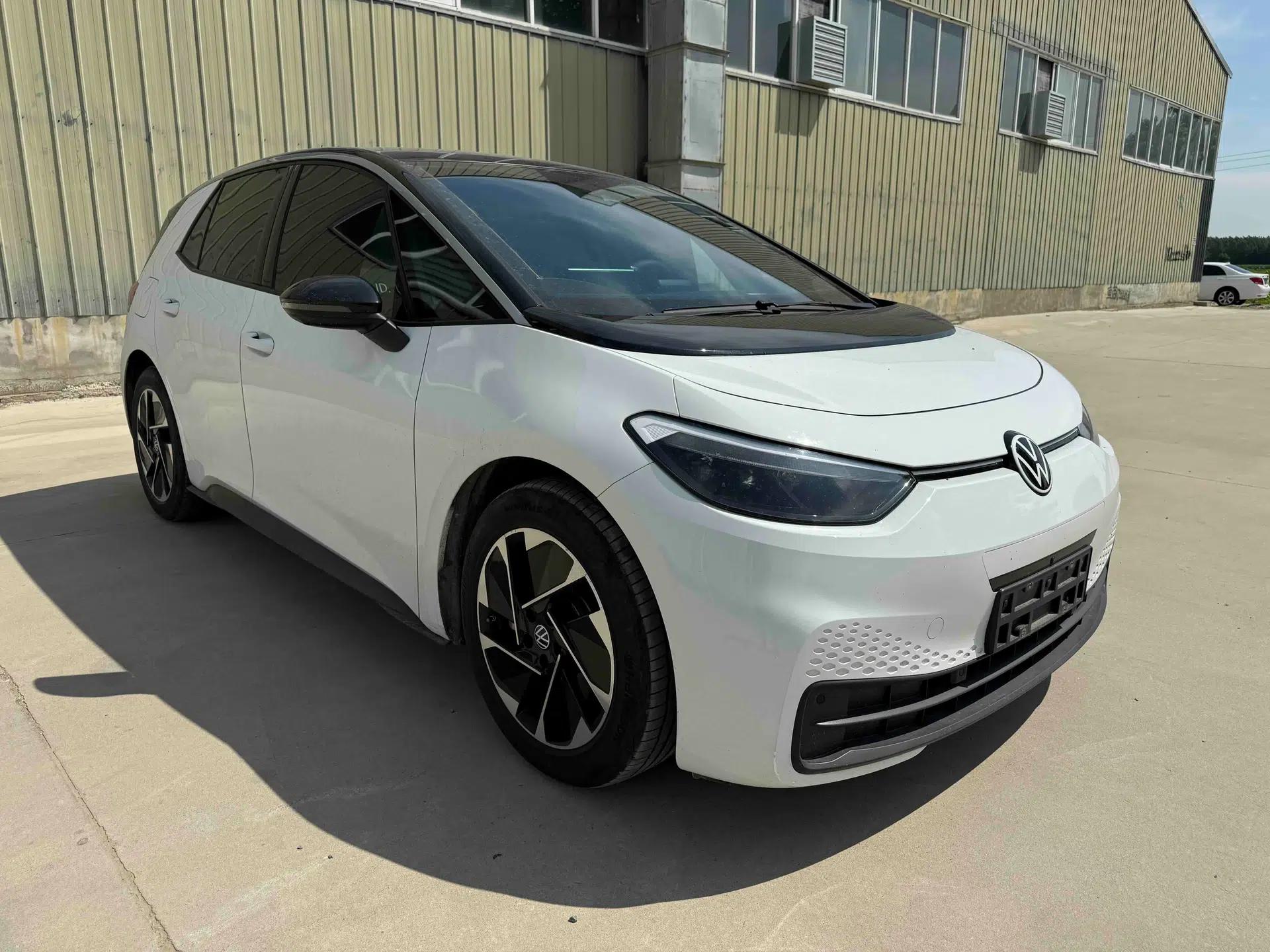 Volkswagen ID.3 2025 Smart Edition Outstanding Model — миниатюра 14