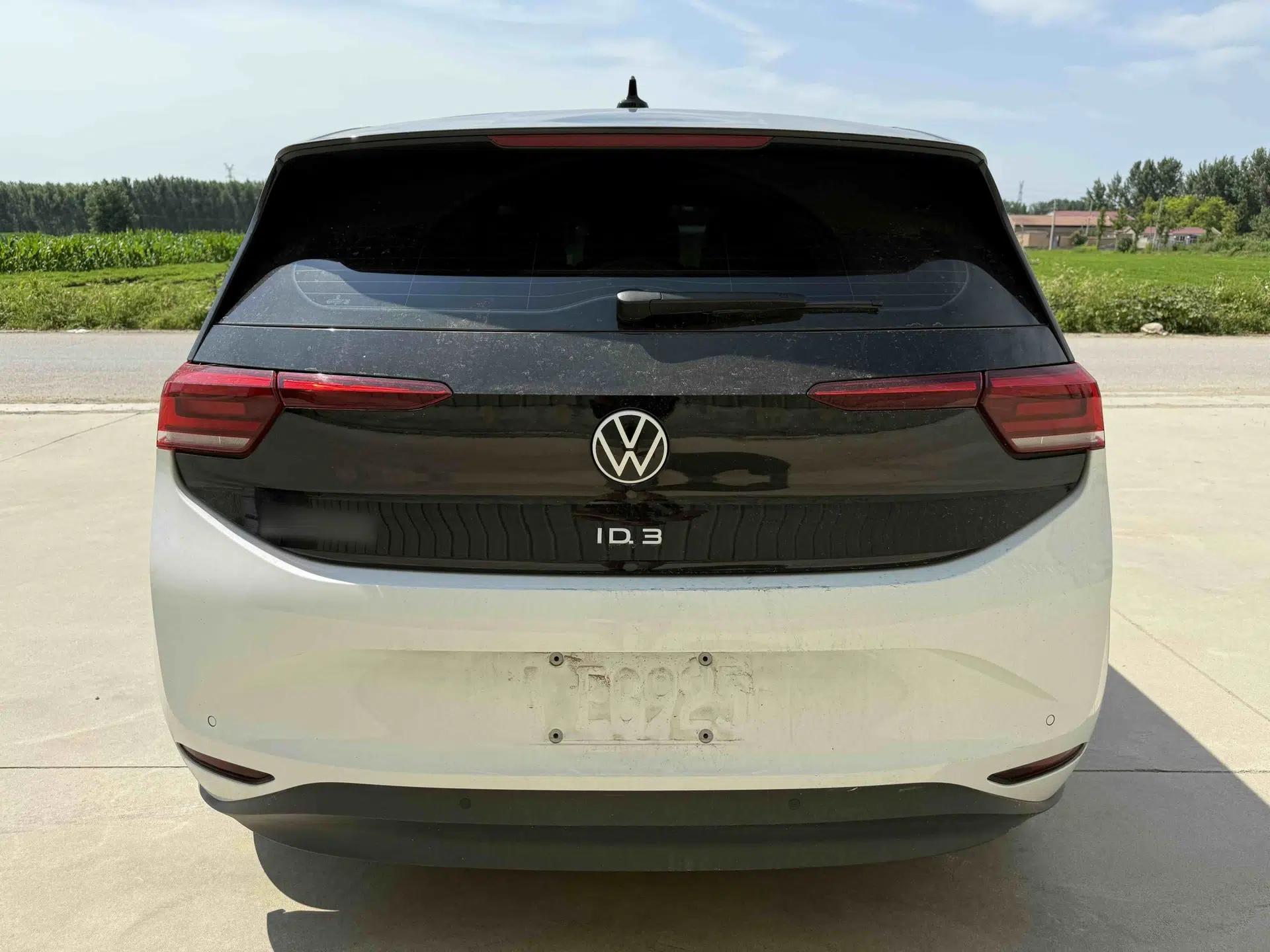 Volkswagen ID.3 2025 Smart Edition Outstanding Model — миниатюра 17