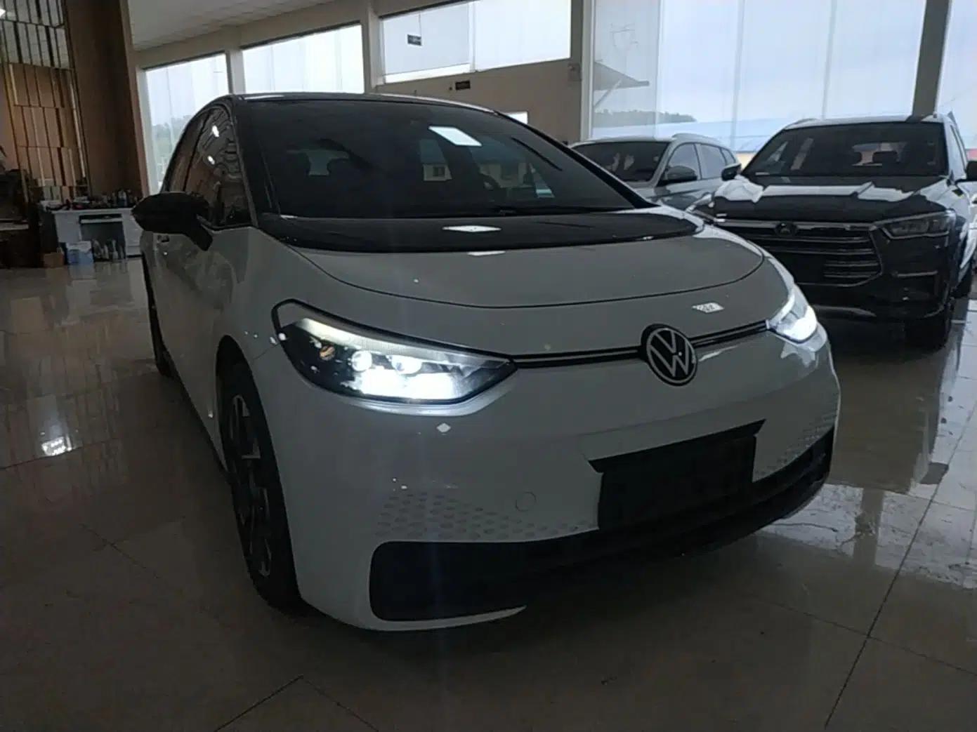 Volkswagen ID.3 2025 Smart Edition Outstanding Model — миниатюра 3