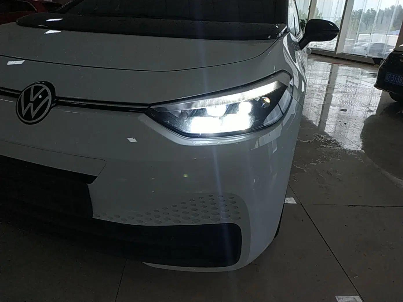 Volkswagen ID.3 2025 Smart Edition Outstanding Model — миниатюра 8