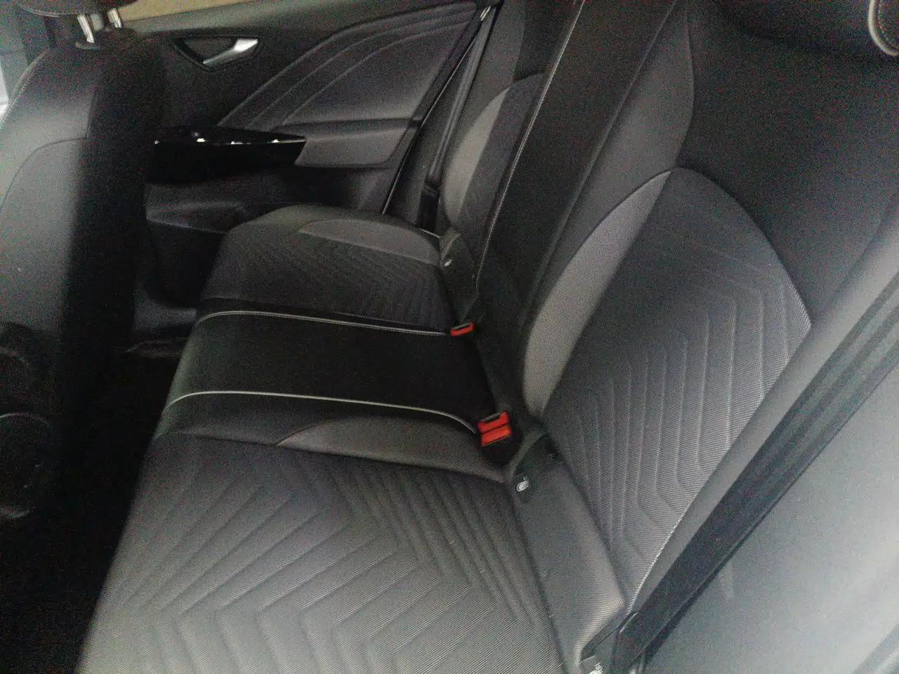 Volkswagen ID.3 2023 Pure Smart Edition — миниатюра 17