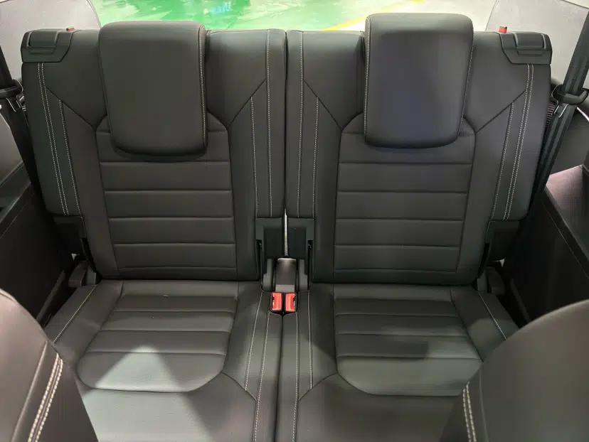 Volkswagen Talagon 2022 380TSI Four-Wheel Drive Luxury "Jiajing" Edition Pro 6 Seats — миниатюра 16