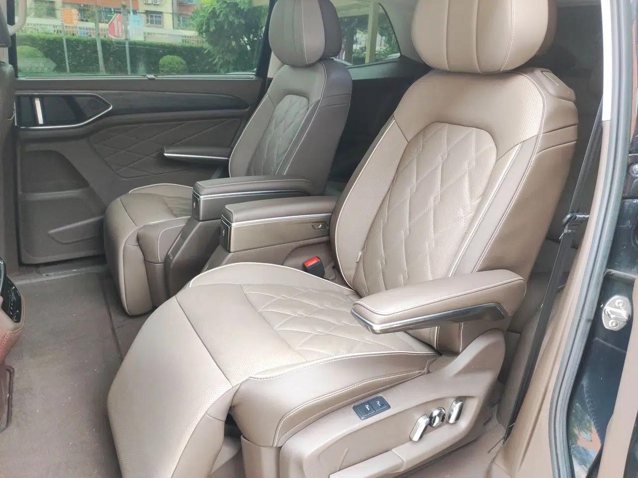 Volkswagen Viloran 2022 380TSI Prestige Edition — миниатюра 17