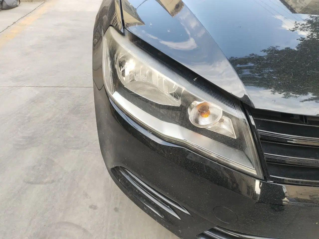 Volkswagen Jetta 2013 1.6L Manual Fashion Edition — миниатюра 7
