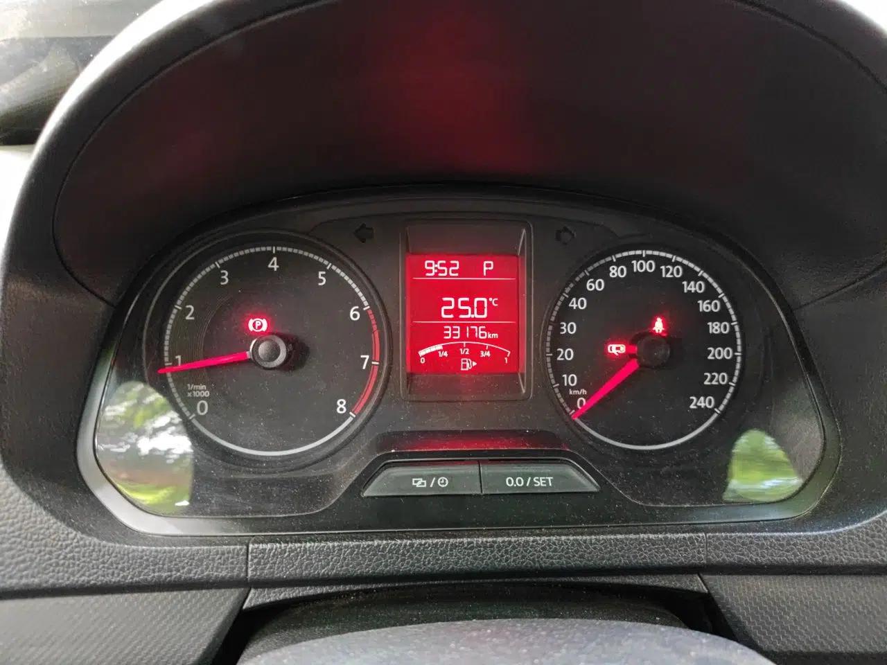 Volkswagen Jetta 2017 1.5L Automatic Fashion Model — миниатюра 8