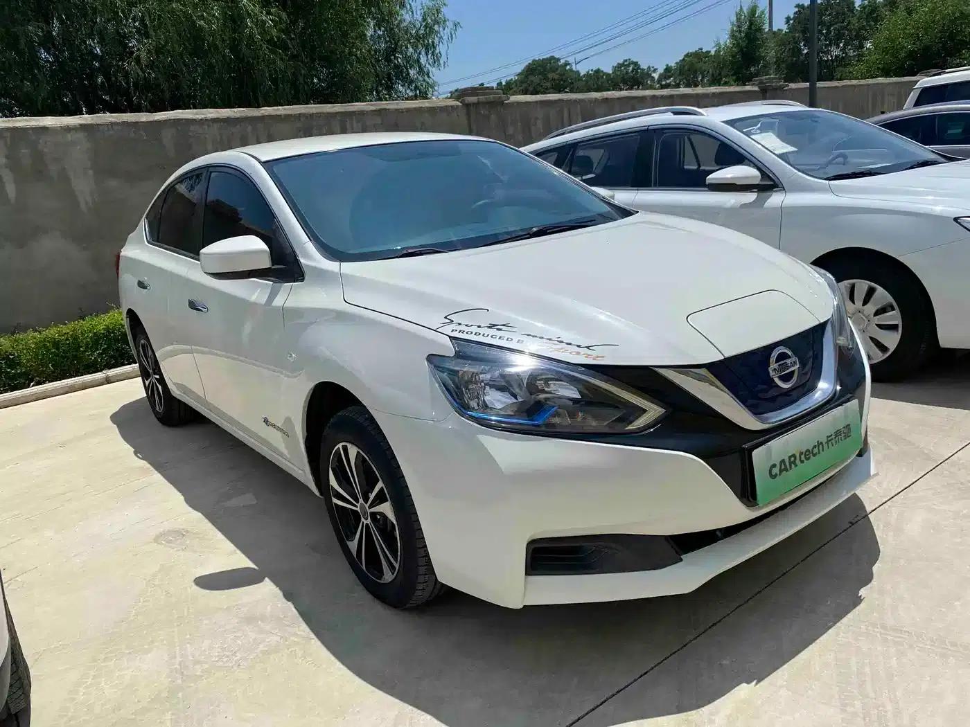 Nissan Sylphy EV 2018 Smart Edition — миниатюра 4
