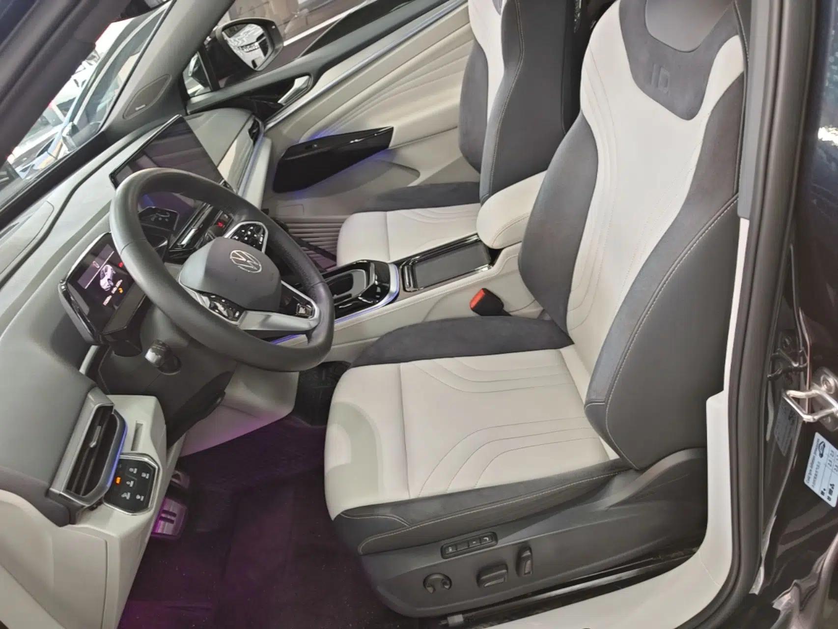 Volkswagen ID.4 CROZZ 2021 Long-Range PRO Two-Wheel Drive Version — миниатюра 17