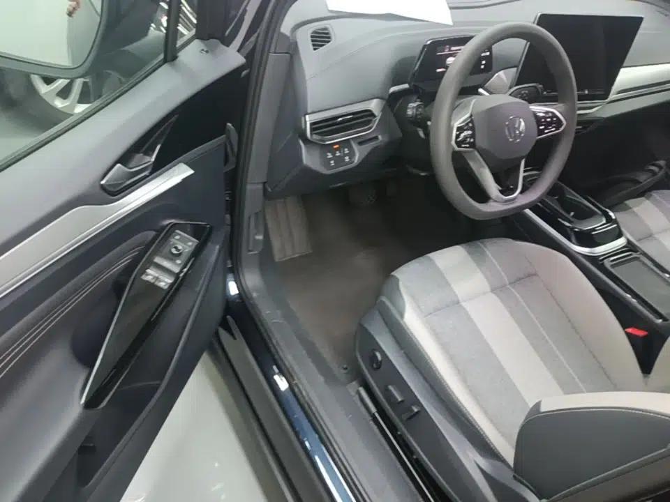 Volkswagen ID.4 CROZZ 2025 Pure Edition — миниатюра 18