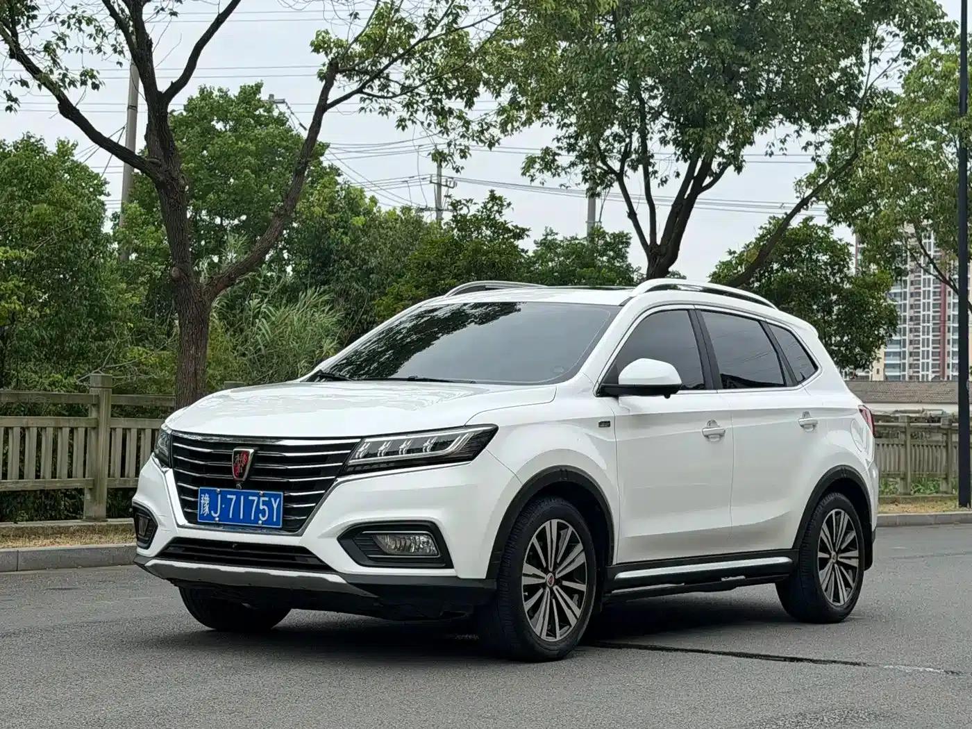 Roewe RX5 2020 20T Automatic 4G Connected Super Flagship Edition — миниатюра 1