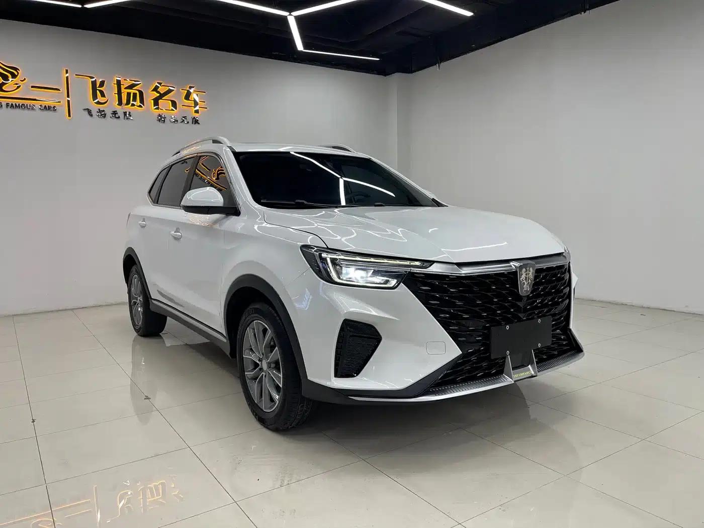 Roewe RX5 2025 PLUS 330TGI Automatic Trendsetting Smart Edition — миниатюра 3