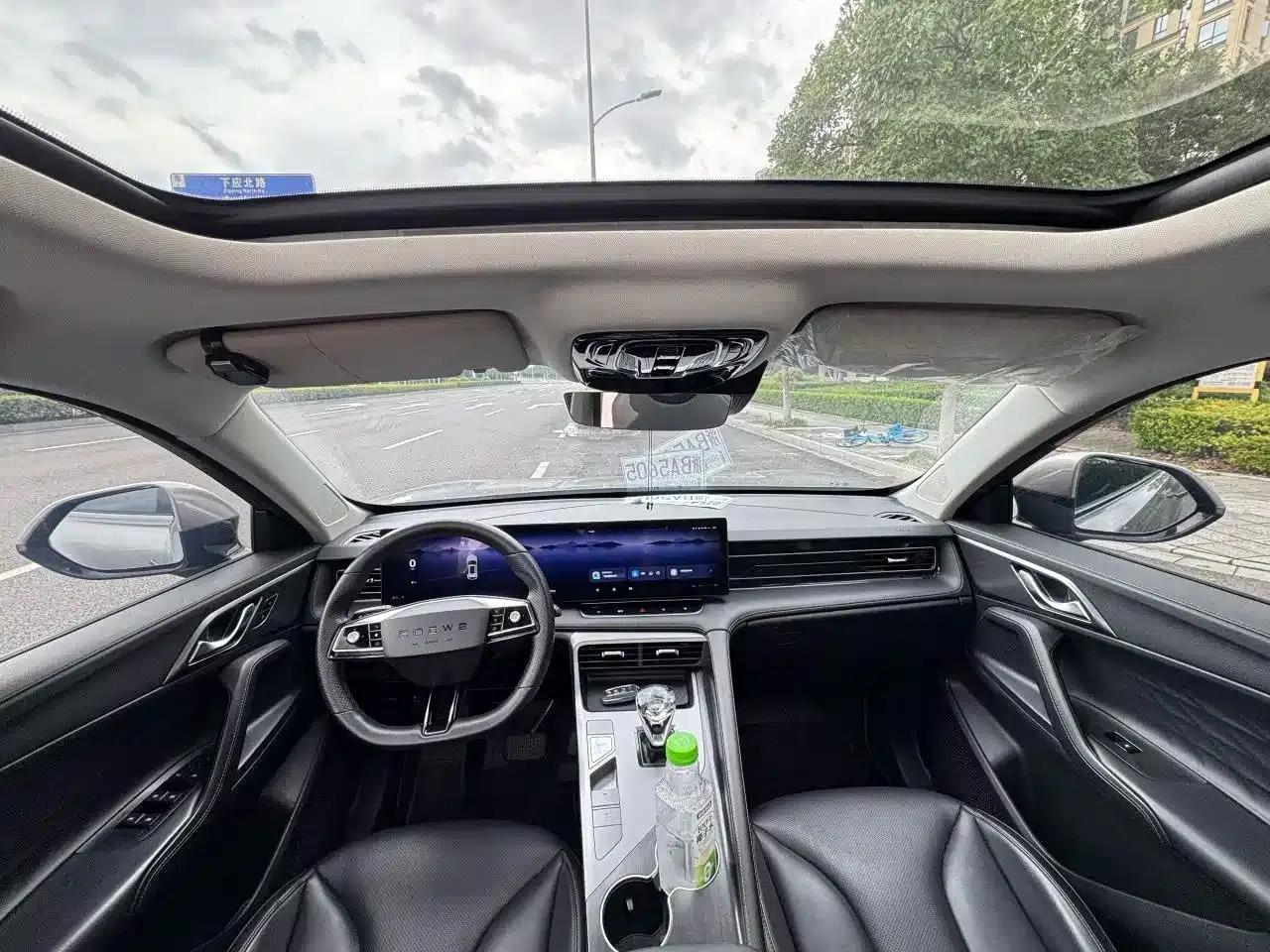 Roewe RX5 2023 1.5T Luxury Sliding Screen Edition — миниатюра 8