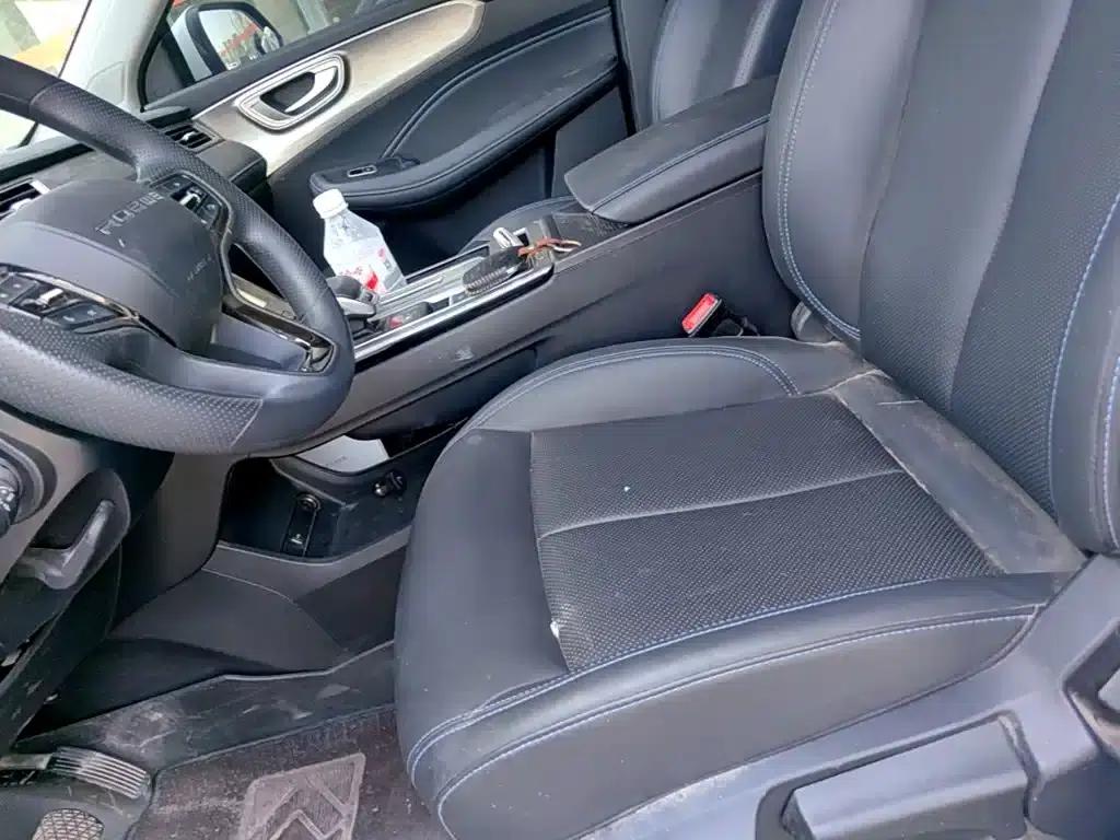 Roewe RX5 2023 PLUS 330TGI Automatic Trendsetting Smart Edition — миниатюра 15