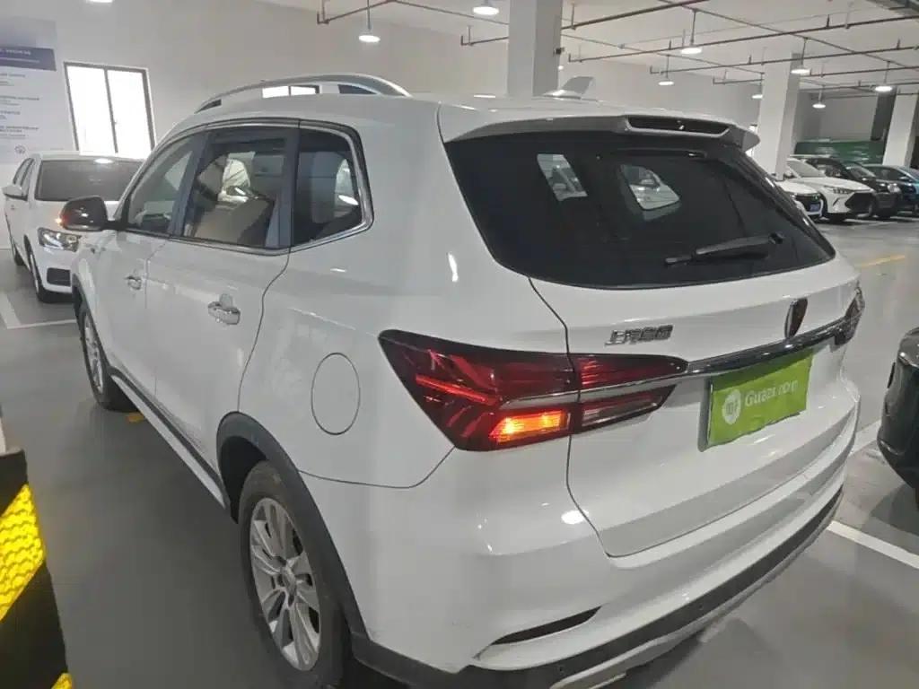 Roewe RX5 2016 20T Two-Wheel Drive Automatic Flagship Edition — миниатюра 5